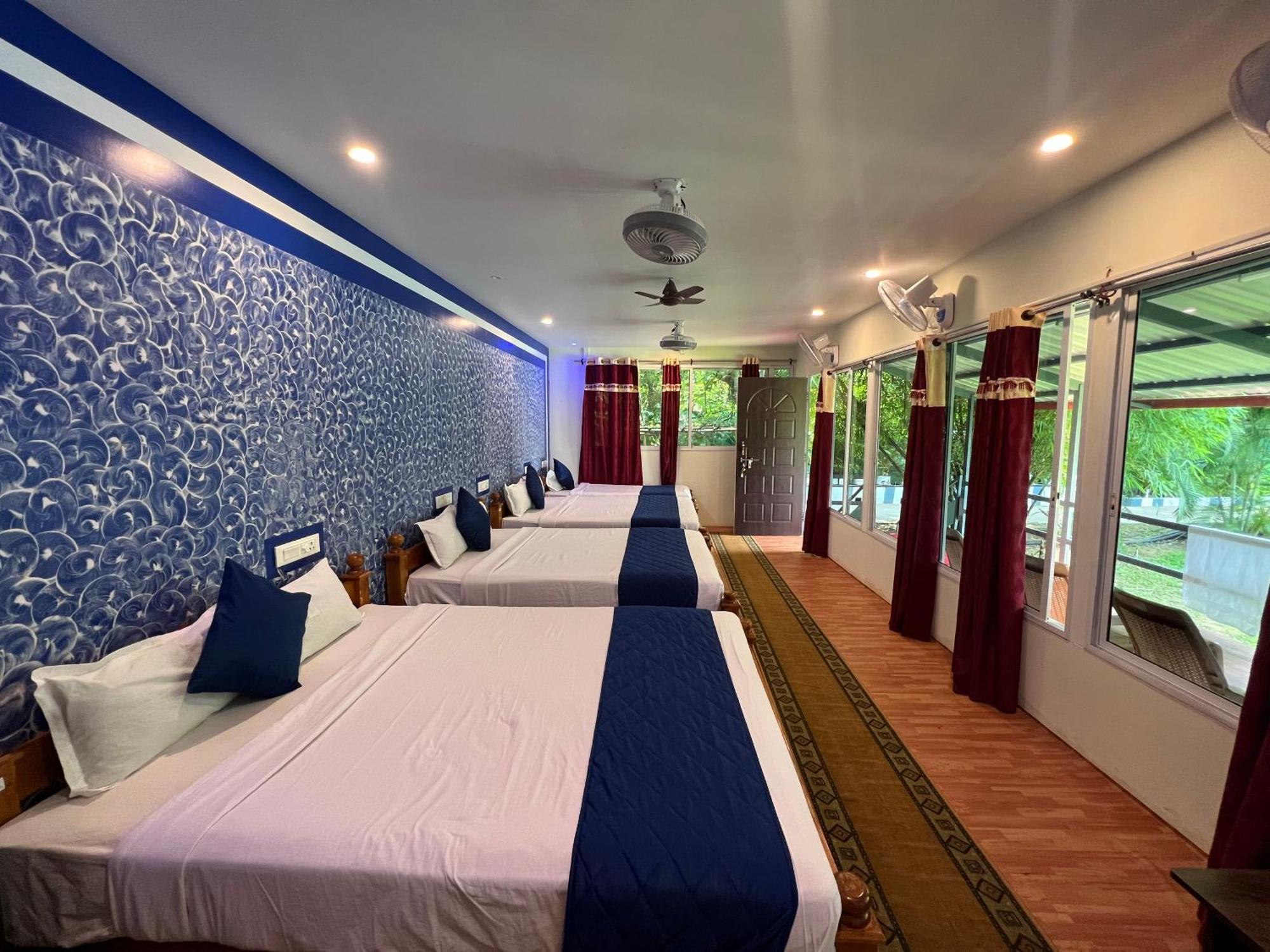 The Midway Jungle Resort Masinagudi Exterior foto